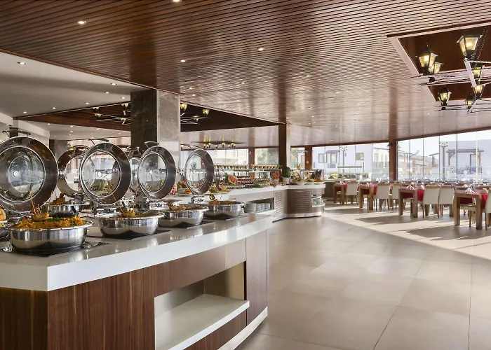 Ramada By Wyndham Akbuk Hotel 4*