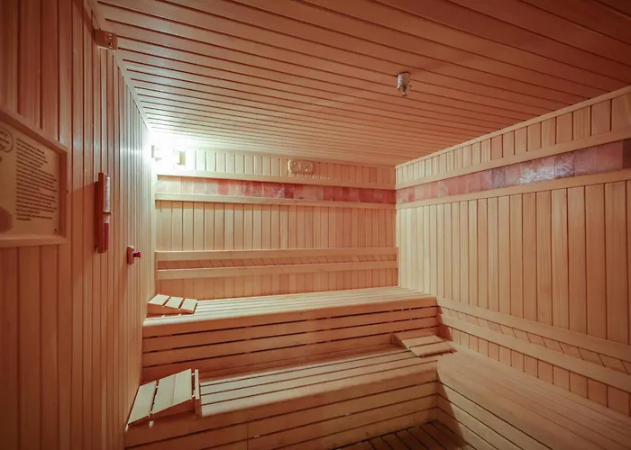 Hotel Ramada By Wyndham Akbuk 4*