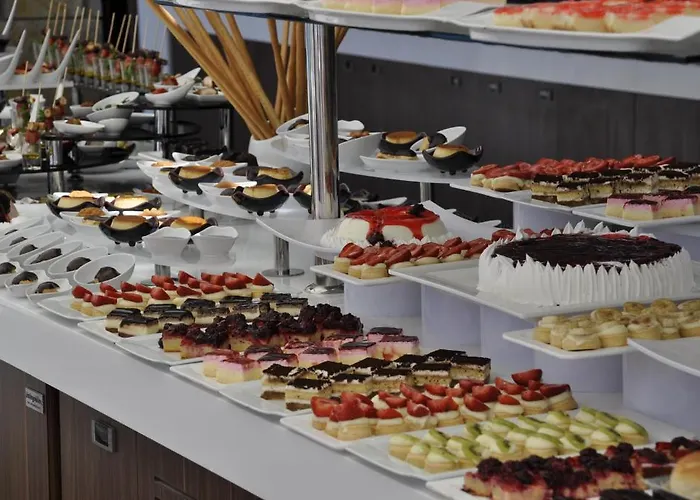 Ramada By Wyndham Akbuk 4* Akbük