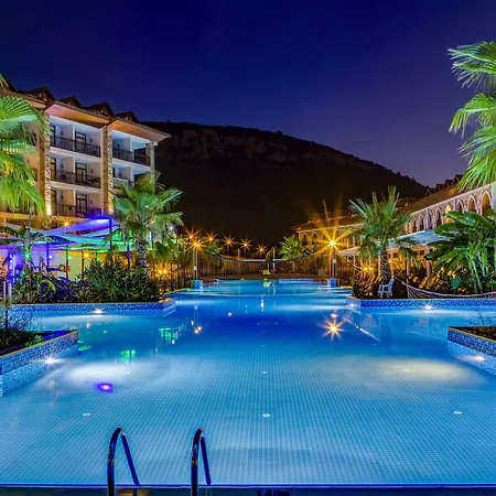 Ramada By Wyndham Akbuk Akbük