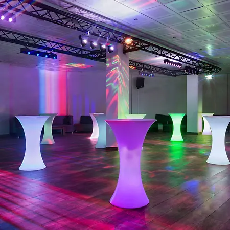 Ramada By Wyndham Akbuk Ξενοδοχείο 4*