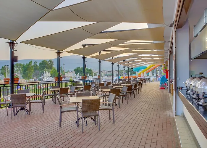 Otel Ramada By Wyndham Akbuk