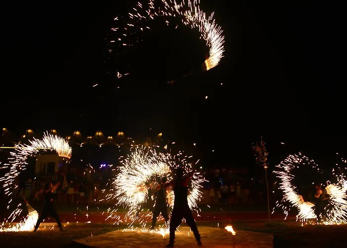 Otel Ramada By Wyndham Akbuk 4*