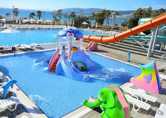 Ramada By Wyndham Akbuk 4* Akbük